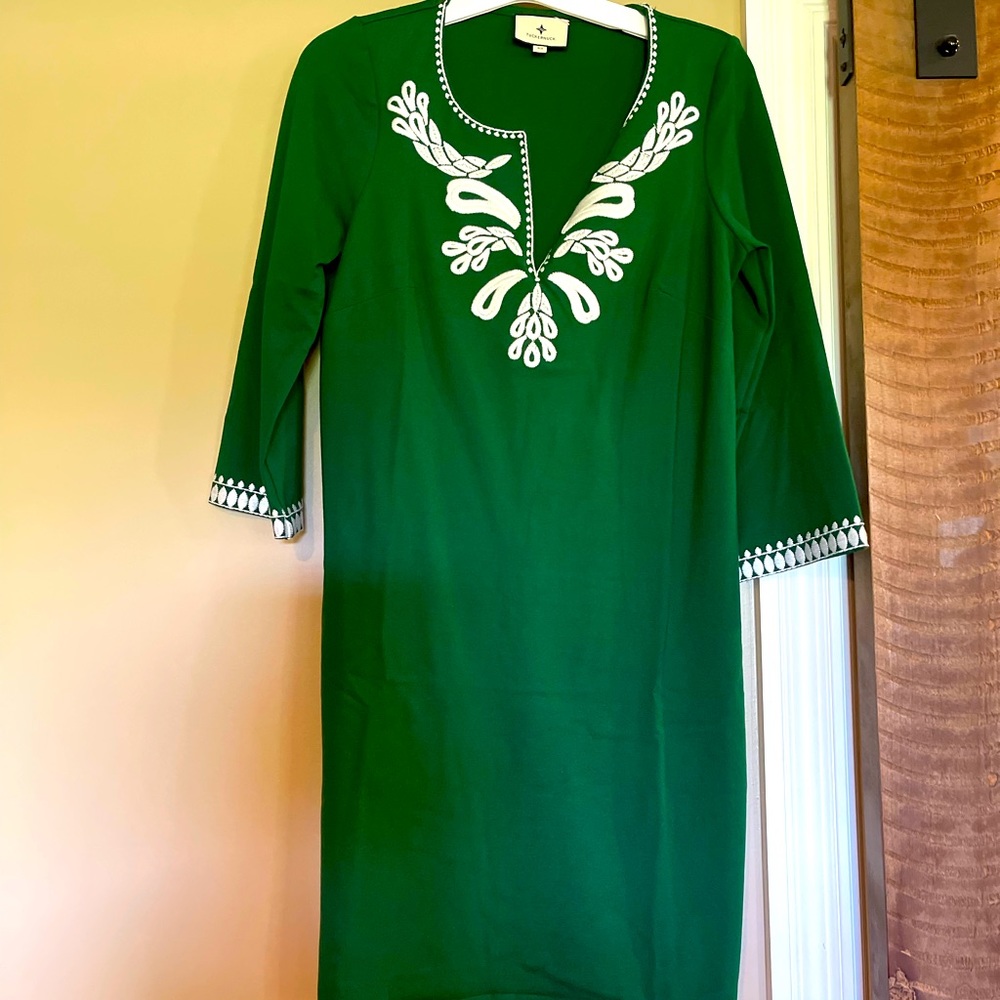 Tuckernuck, emerald green A- line dress. XS